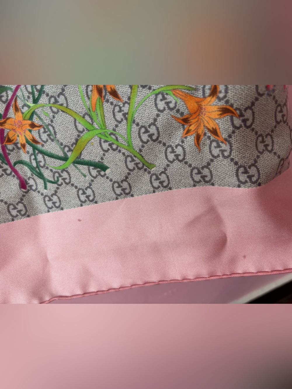 Gucci Flora print silk scarf - Picture 14 of 16